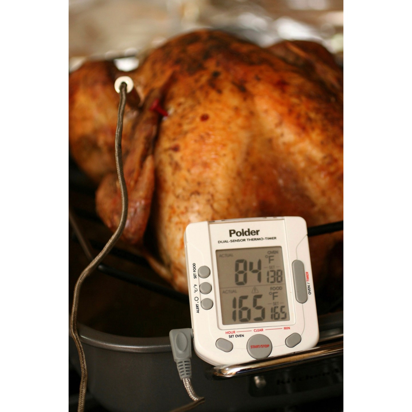 Teaching yourself how to cook this Thanksgiving? Here’s some stuff you need in your kitchen
