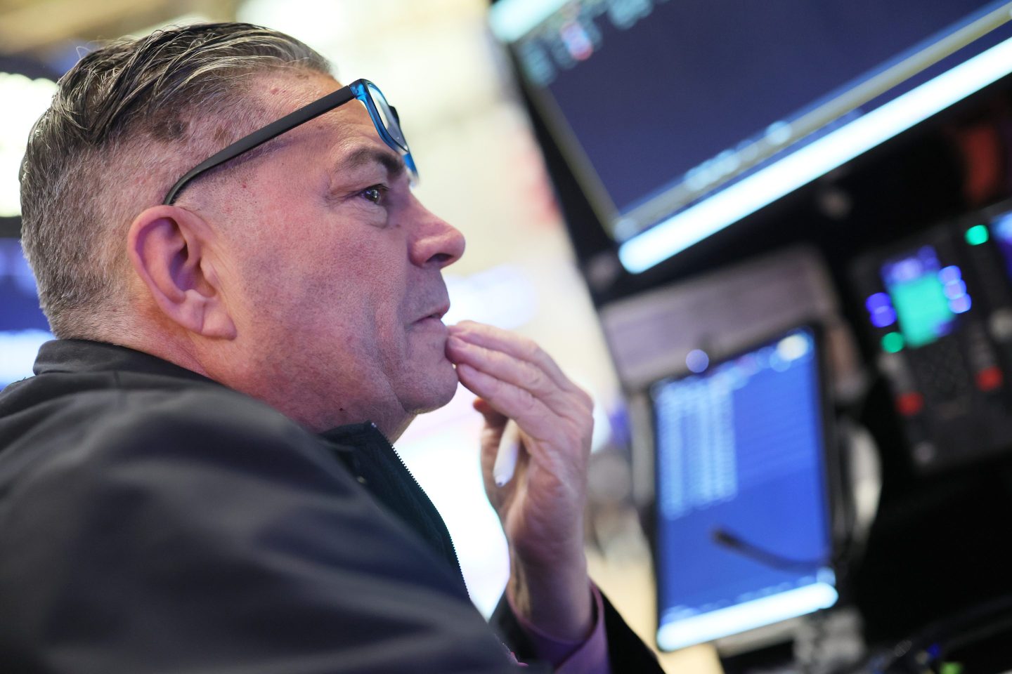 NYSE broker
